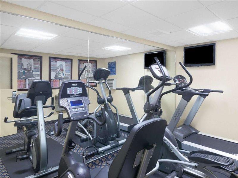 Days Inn By Wyndham Geneva/Finger Lakes Luaran gambar