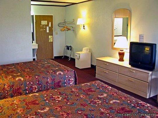 Days Inn By Wyndham Geneva/Finger Lakes Bilik gambar